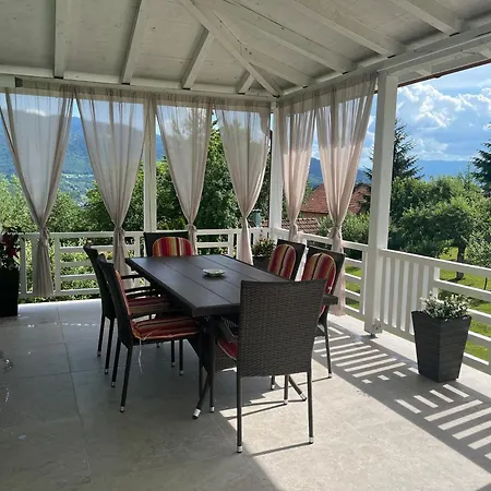Villa Paradise *