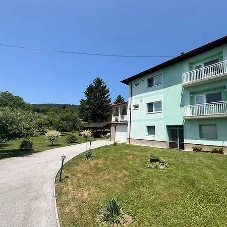 Villa Paradise *